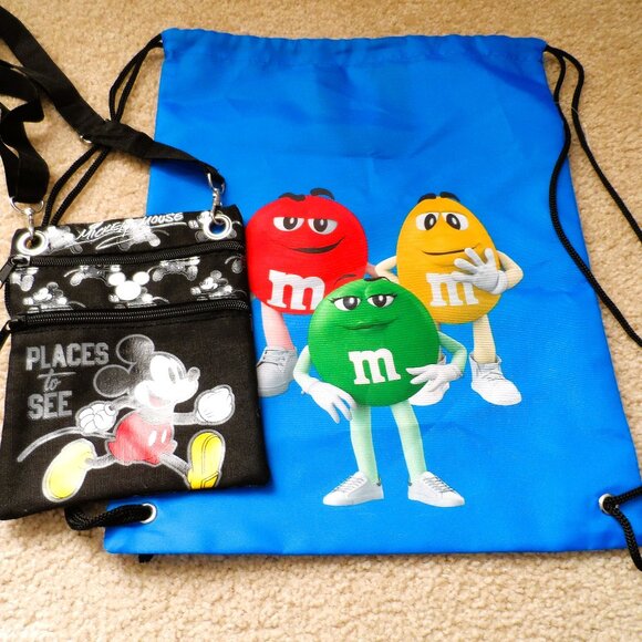 Disney-  2 bags - NEW - Picture 1 of 7